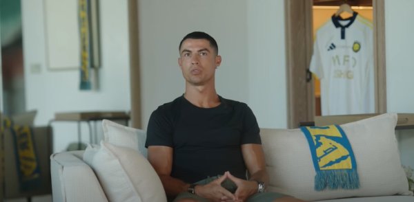 闪牛 C罗：收到了世俱杯球队的邀请但我要休息 要为明年的世界杯做准备