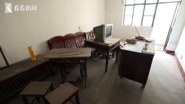 盈通策略 民政局为何不停坐上被告席？