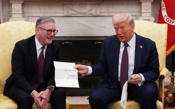 盈禾配资 英媒: 特朗普访英行程可能被“刻意”安排在9月中旬, 以便英方有理由不为其安排议会演讲